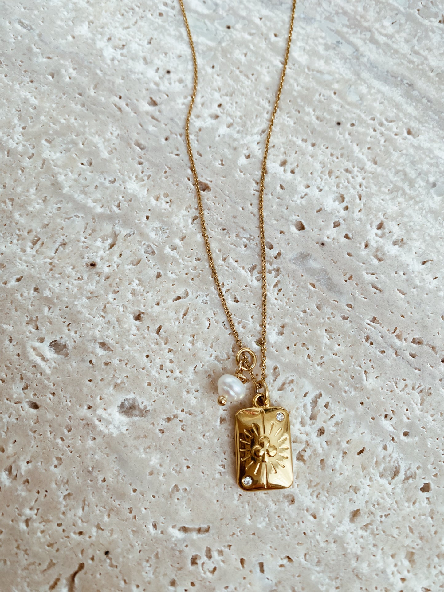 Collier Chance