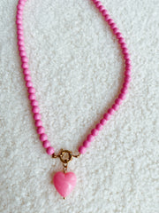 Collier Léa rose fushia